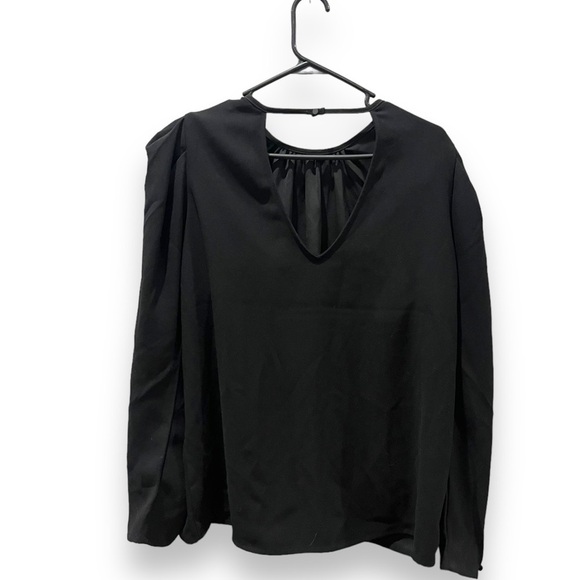 Express Womens Black Cutout Back Blouse Top Pleated Puff Long Sleeve Large NWT - Picture 2 of 7